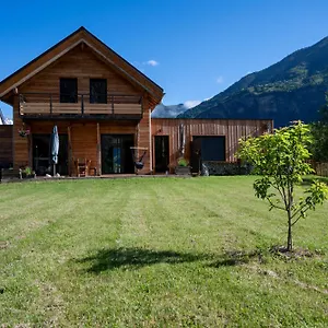 appartement-independant-chalet.hotels-rhonealpes.com/